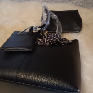 Steve Madden Black Tote Bag Set